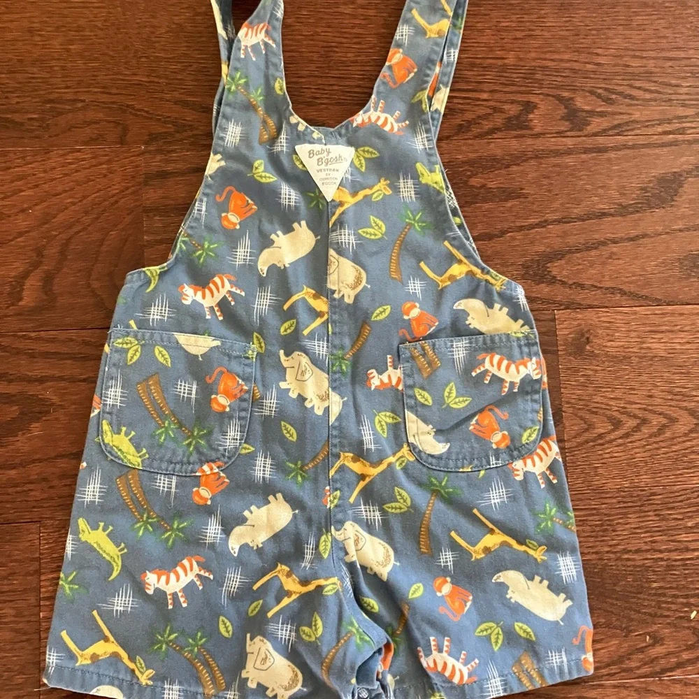 Vintage Y2K Oshkosh Jungle Animal Safari Print Overalls 24 mo